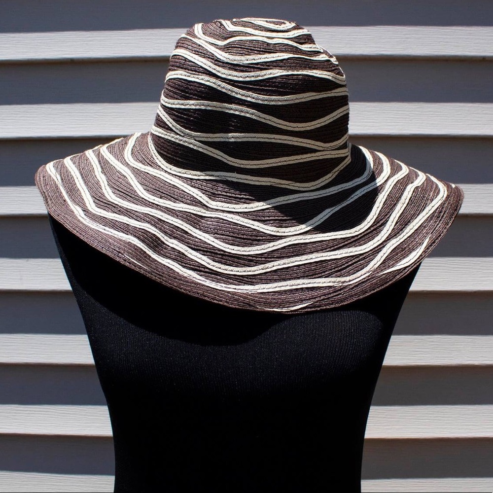Filippo Catarzi | Vintage 90's Brown & Cream Striped Geometric Floppy Sun Hat